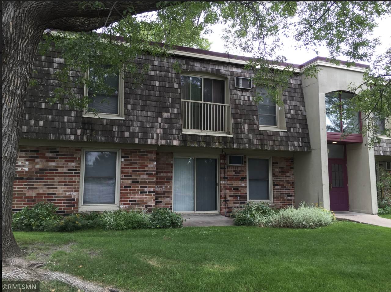 901 11th Avenue - Photo 1