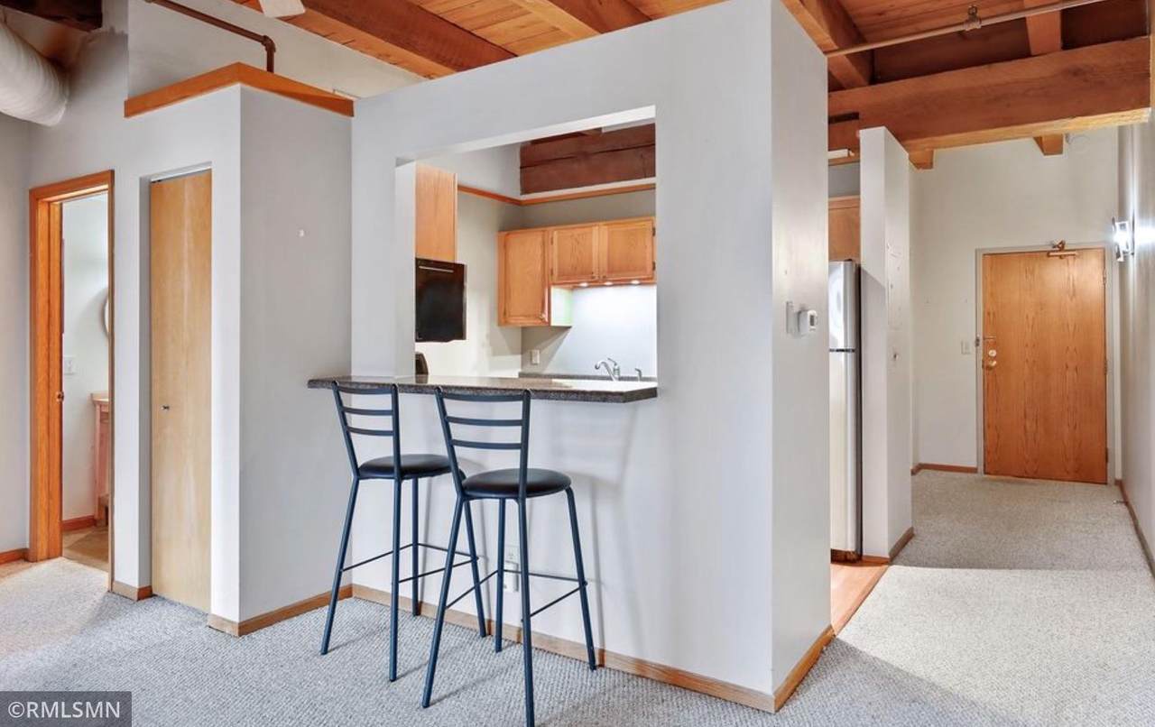 400 1st Street - Photo 1