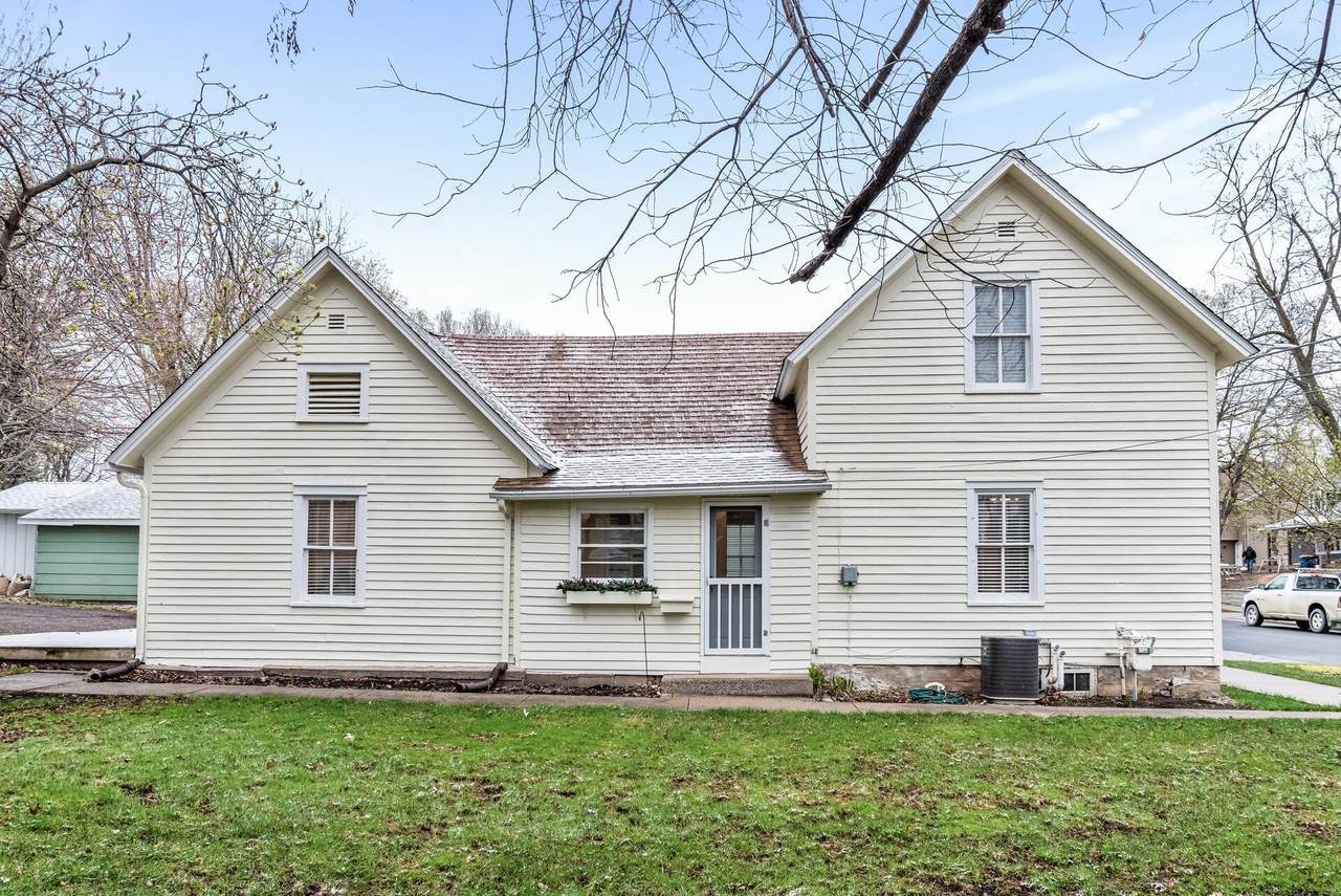 217 Linden Street - Photo 1