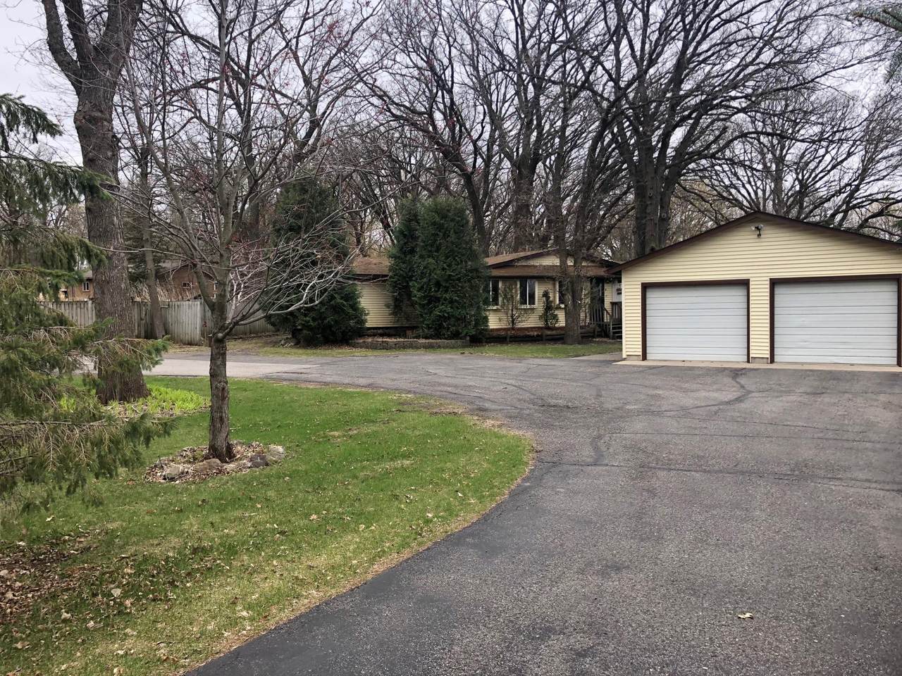 18183 668th Avenue - Photo 1