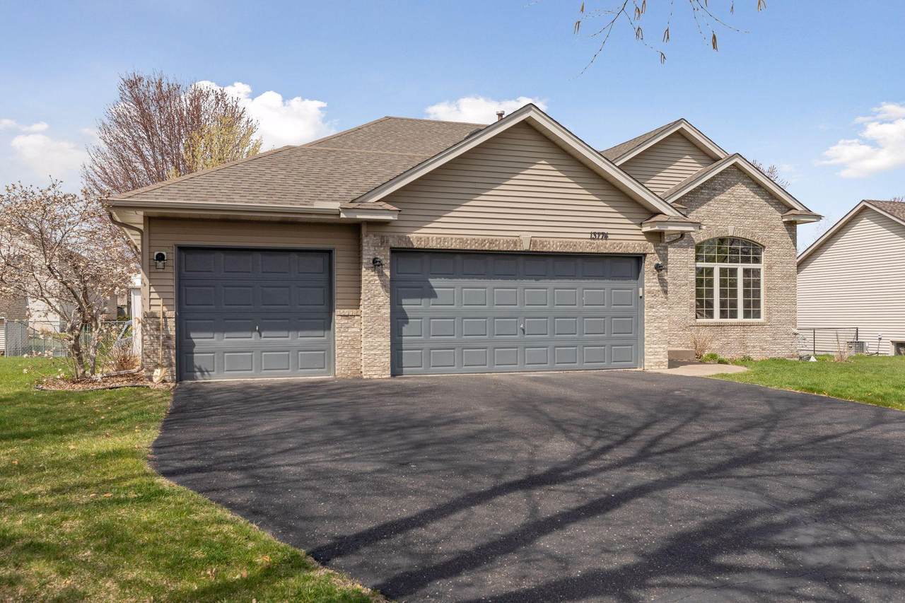 13774 Goldenrod Street - Photo 1