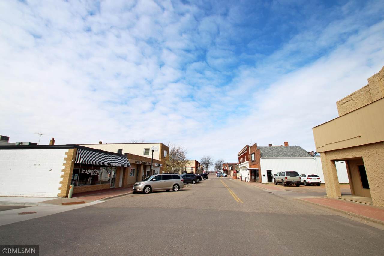 114 Division Street - Photo 1