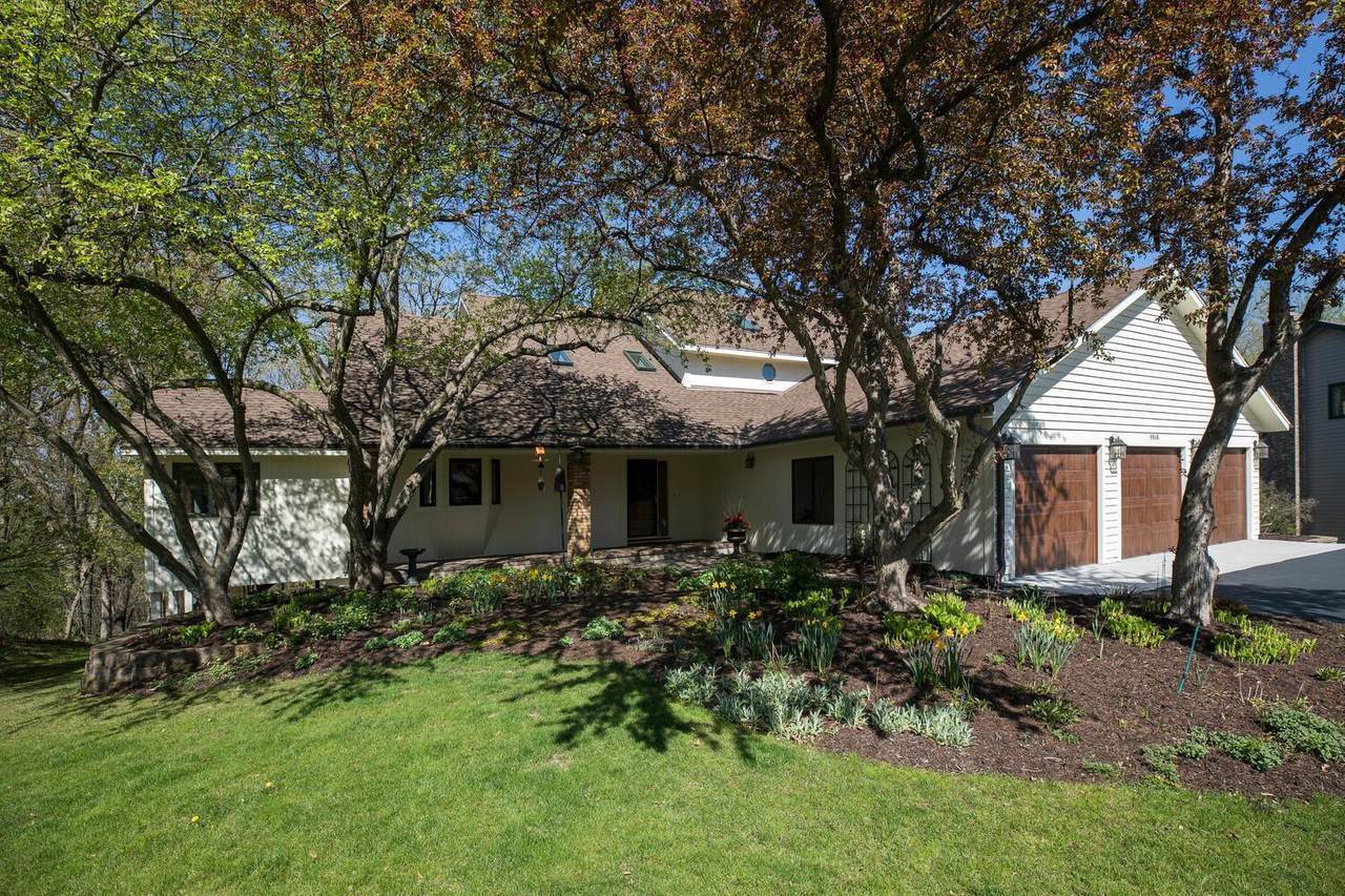 9868 Purgatory Road - Photo 1