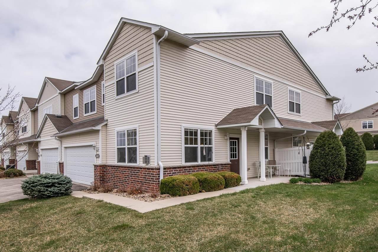 5042 Gambel Lane - Photo 1