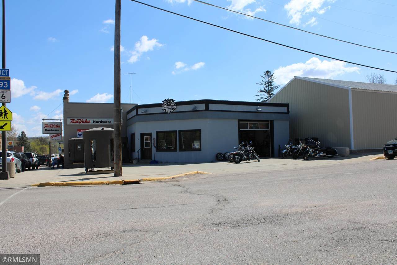 529 Main Street - Photo 1