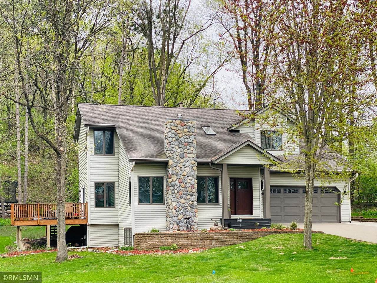 120 Meadow Drive - Photo 1