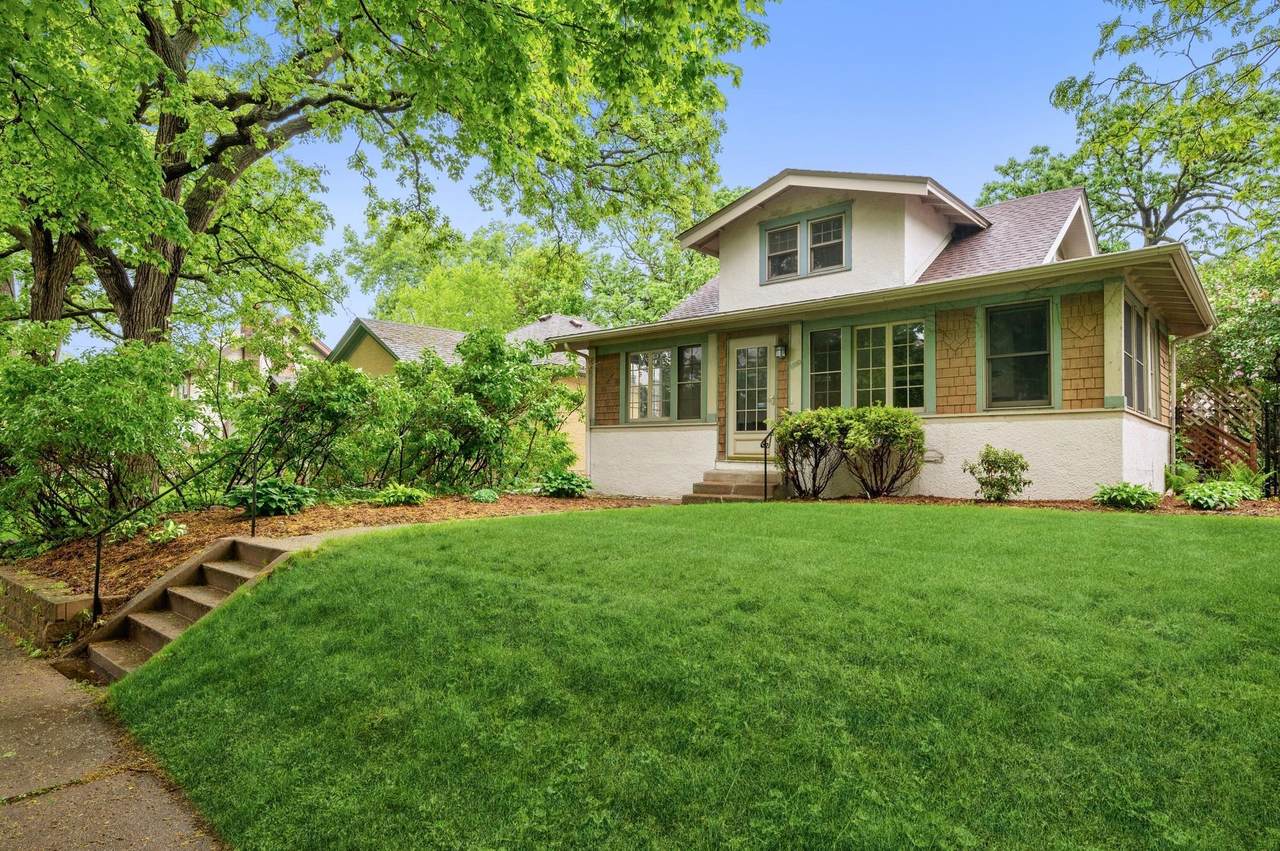 1189 Goodrich Avenue - Photo 1