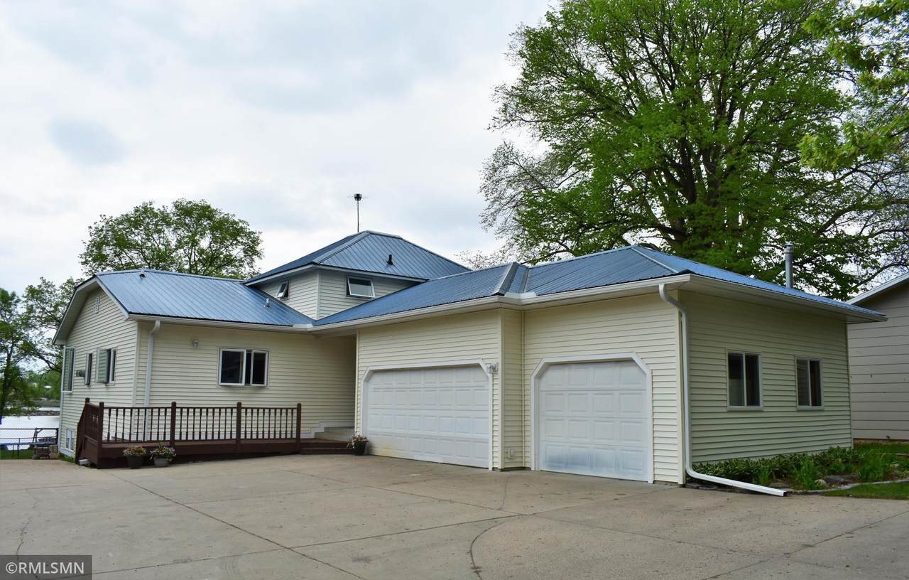 817 2nd Avenue - Photo 1