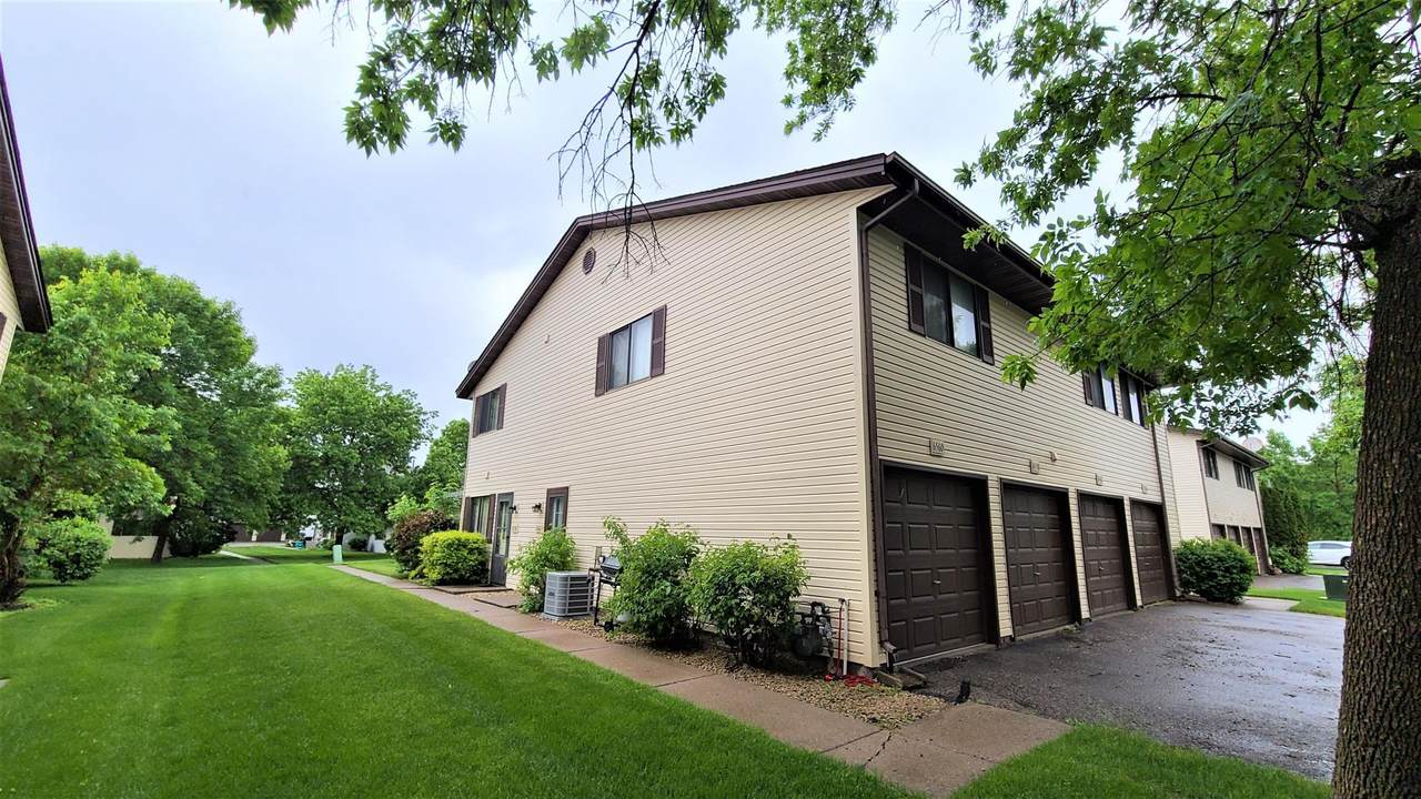 6560 84th Court - Photo 1