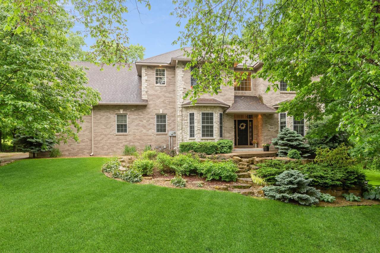 15015 Wilds Parkway - Photo 1