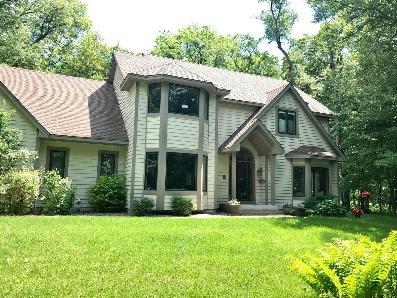 11103 Woodhill Lane - Photo 1