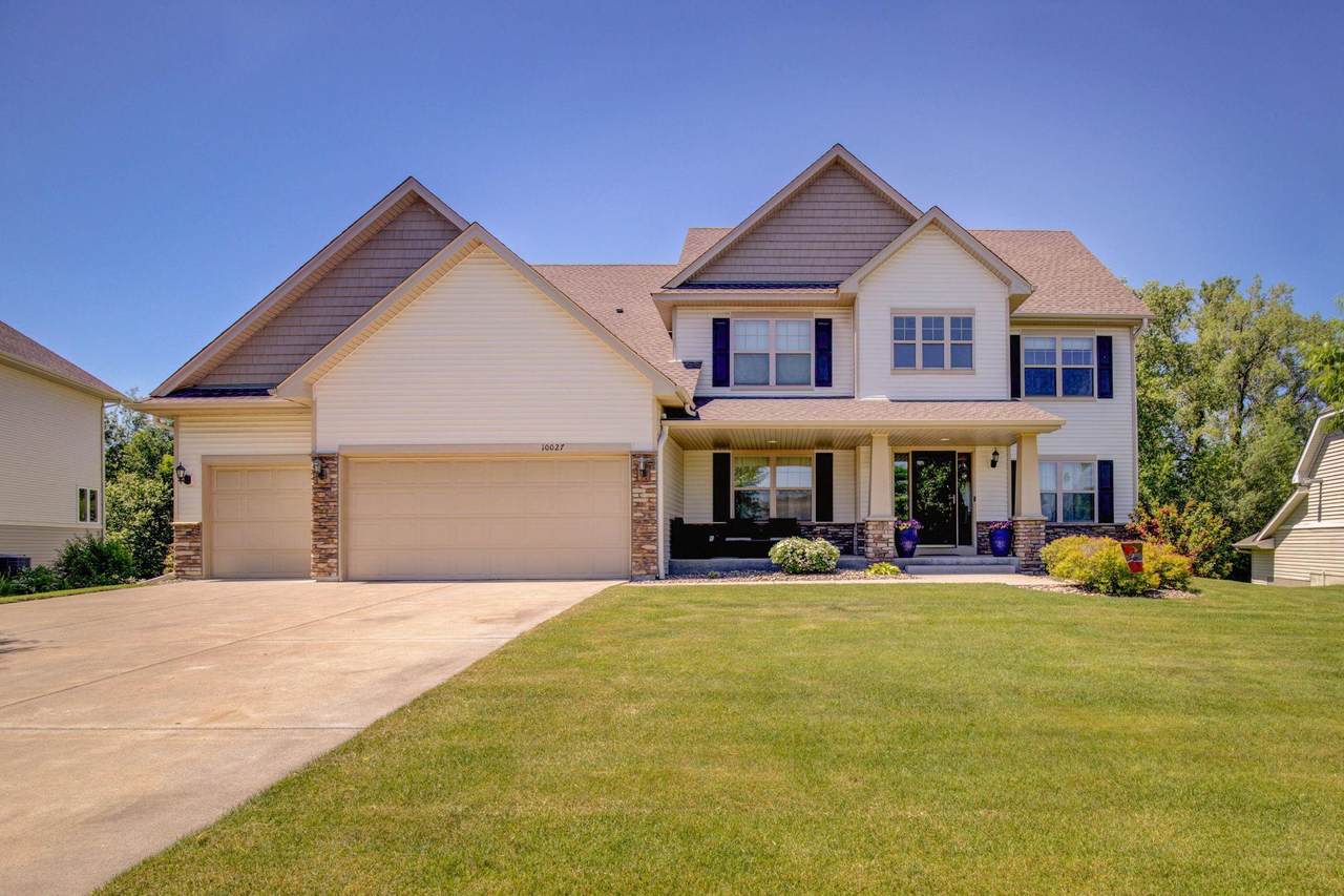 10027 Hampshire Terrace - Photo 1
