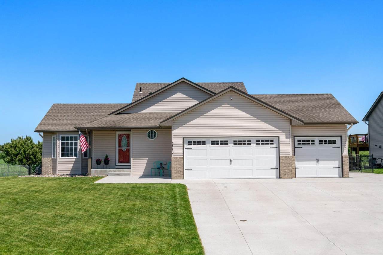 5170 Kahl Avenue - Photo 1