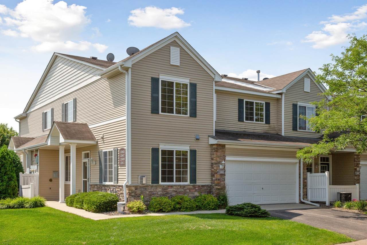 13805 Atwood Avenue - Photo 1