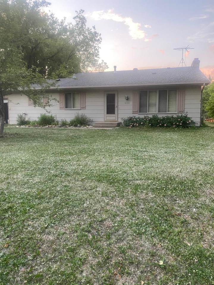 6190 Hillsdale Drive - Photo 1