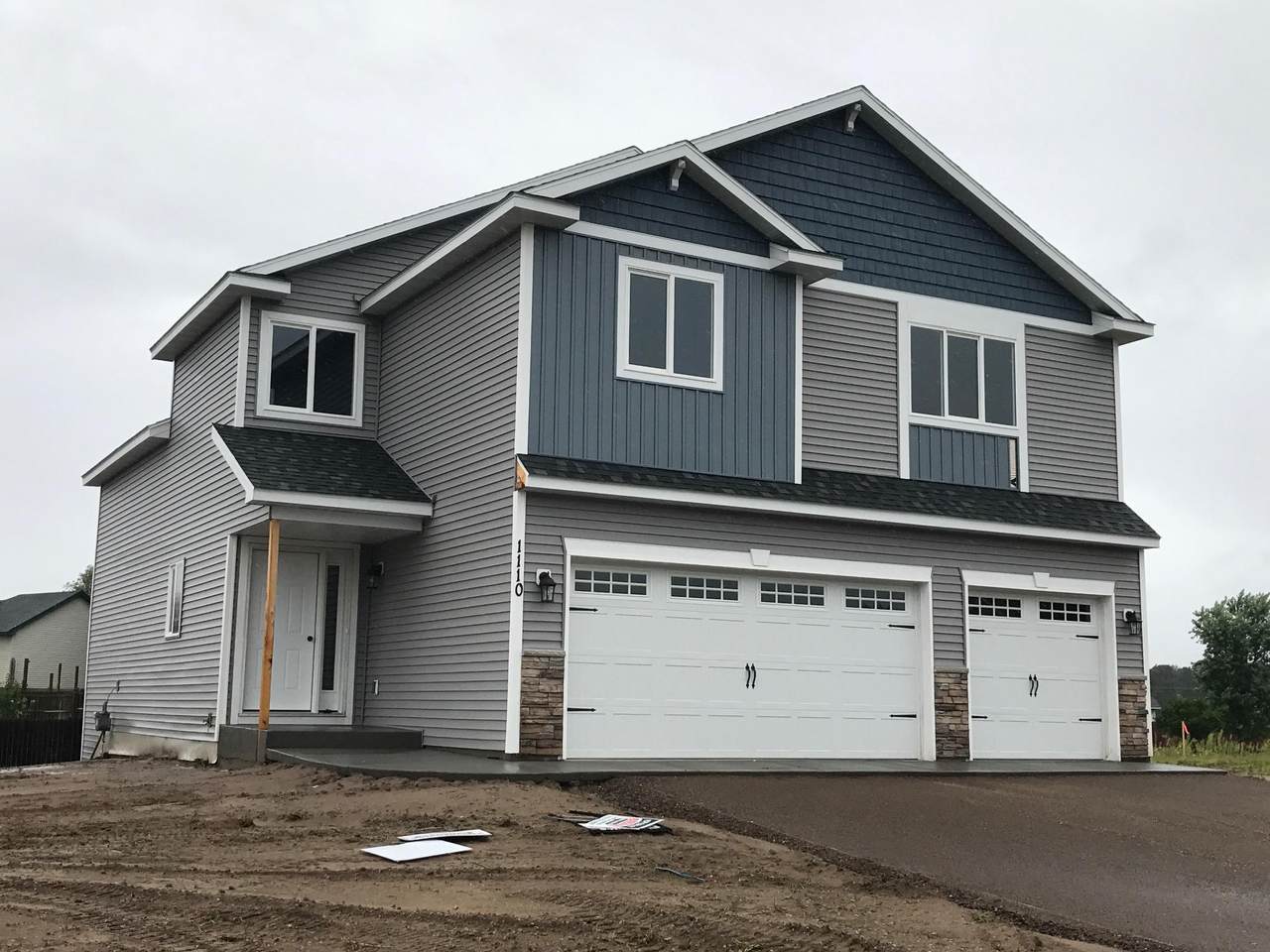 18510 Ogden Street - Photo 1