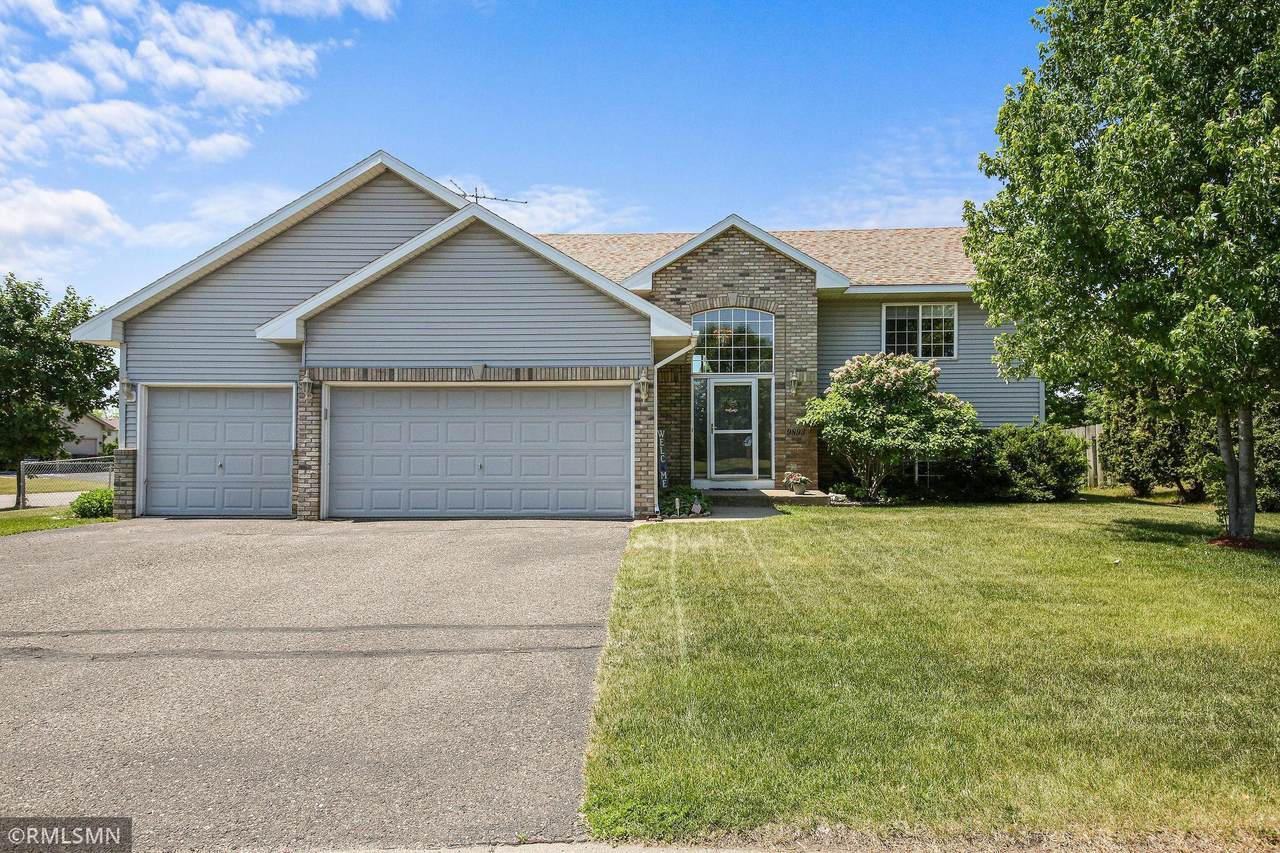 9893 Park Place Drive - Photo 1