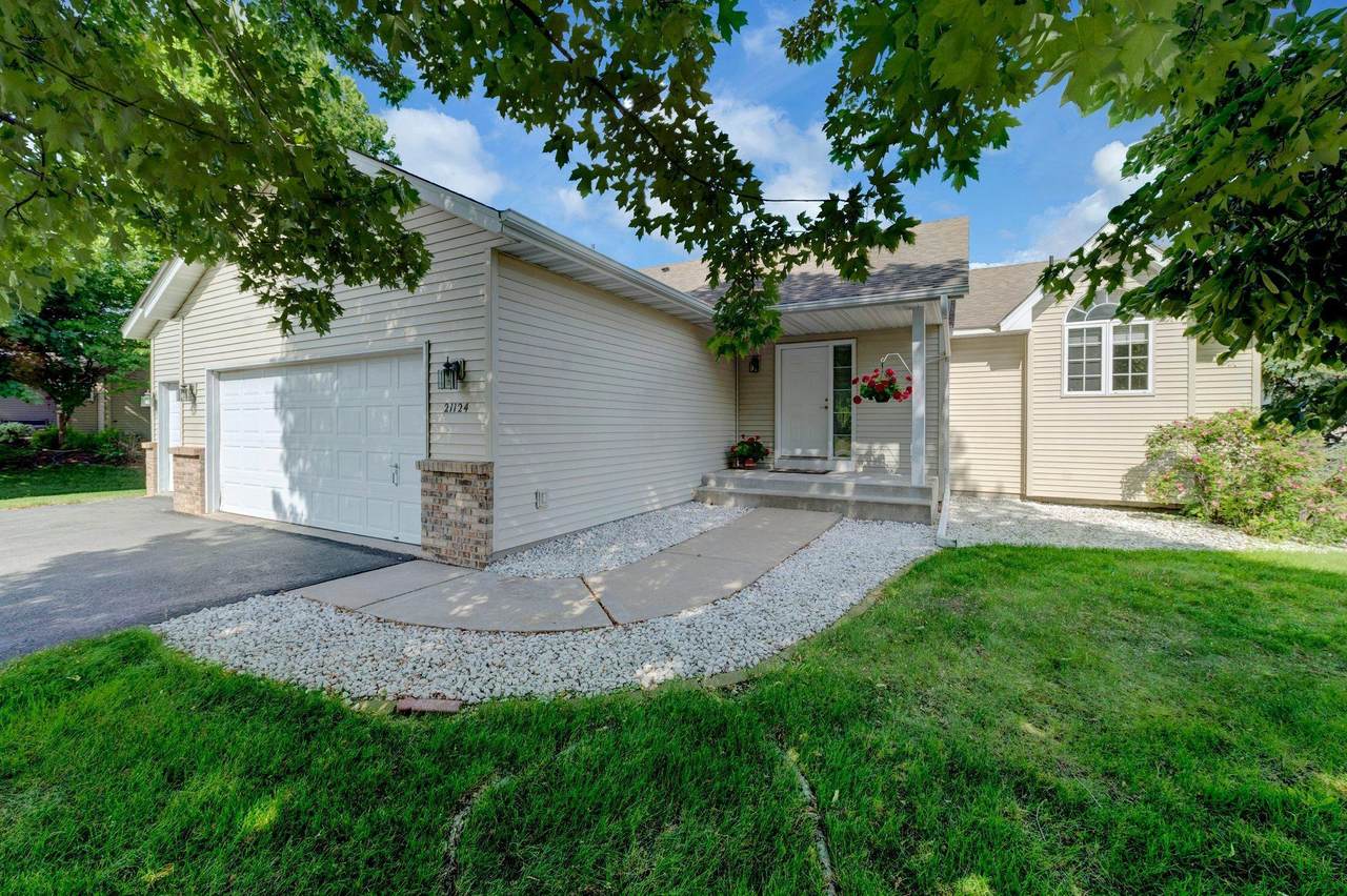 21124 Ibis Avenue - Photo 1