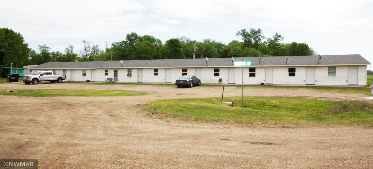 15244 Douglas Avenue - Photo 1
