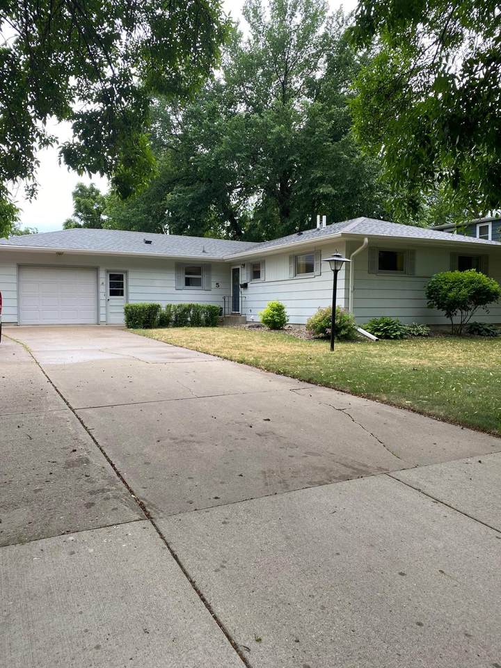 5 Sunnyslope Road - Photo 1