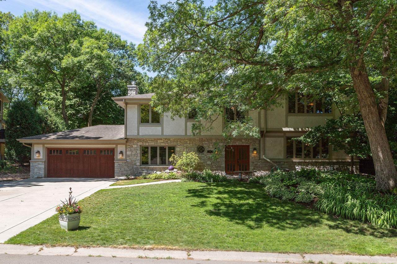 725 Windemere Curve - Photo 1