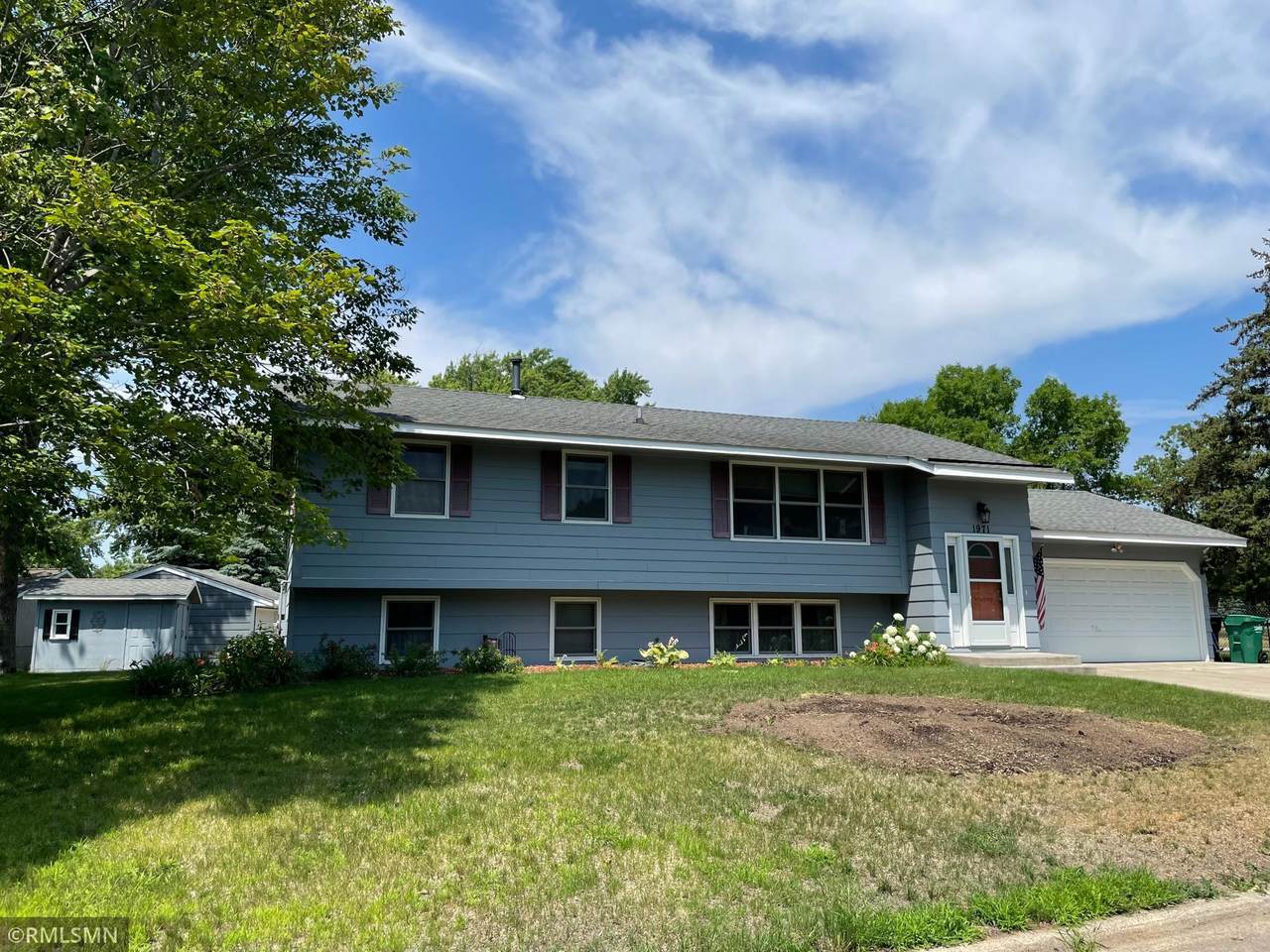 1971 Porter Avenue - Photo 1