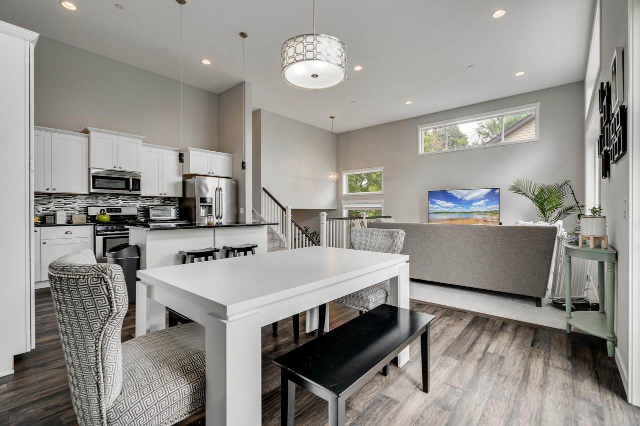 1320 Livingston Avenue - Photo 1