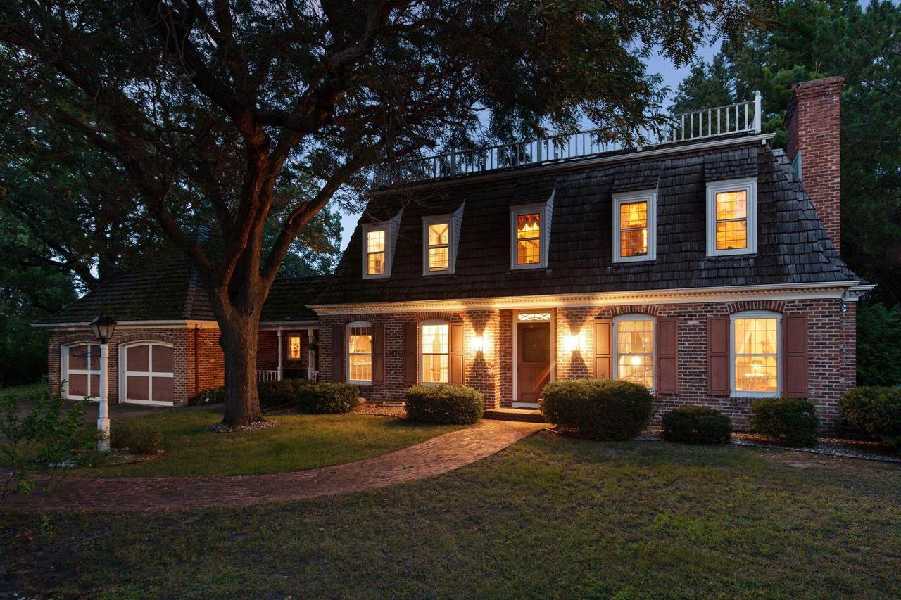 711 Oak Ridge Road - Photo 1