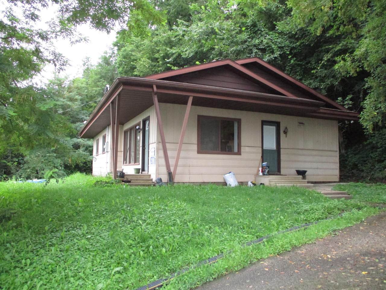 200 Hill Street - Photo 1
