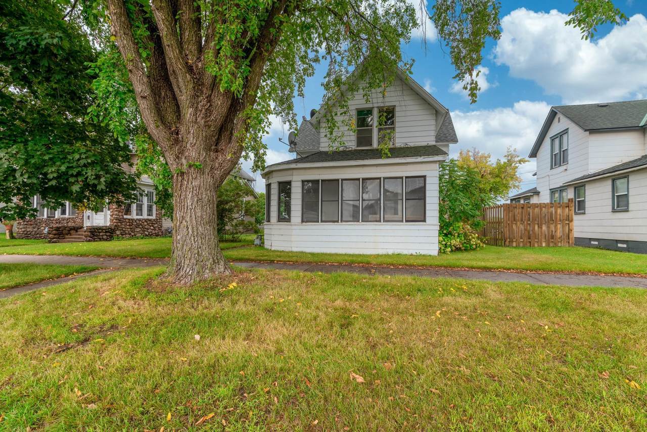 215 1st Street - Photo 1