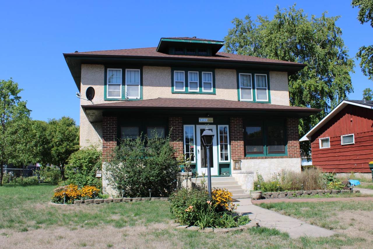 440 6th Street - Photo 1