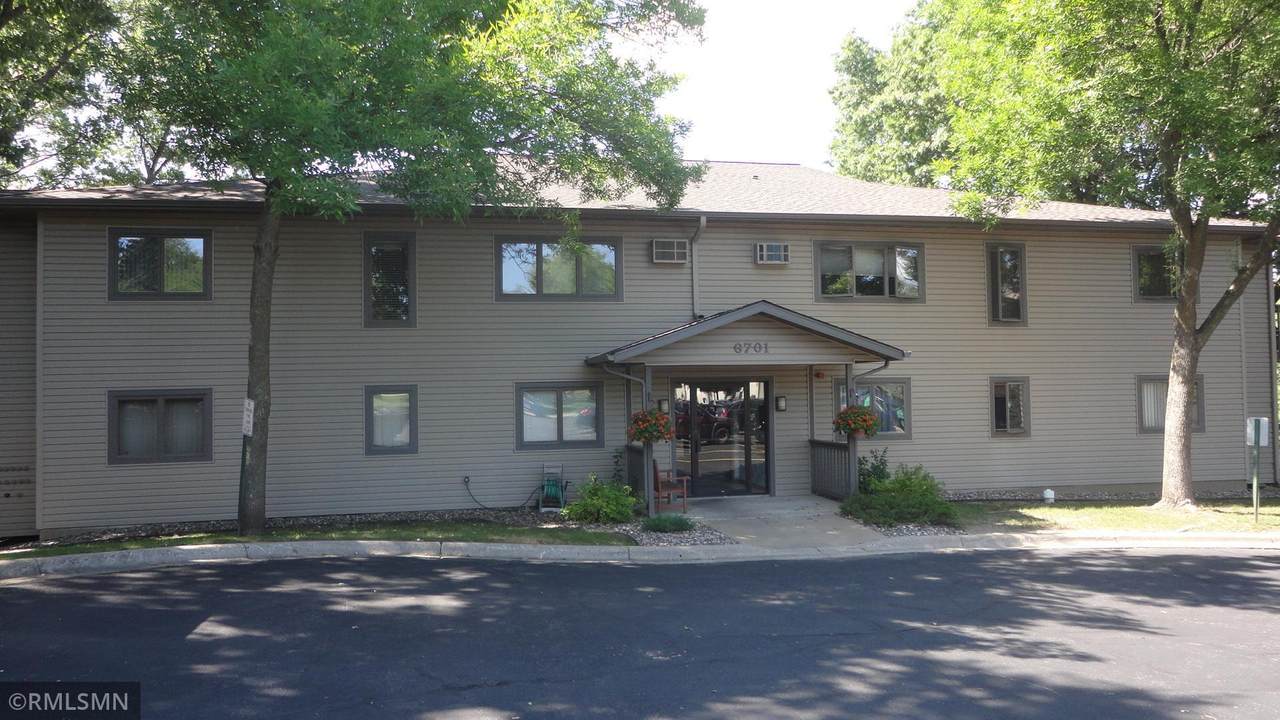 6701 Buckley Circle - Photo 1