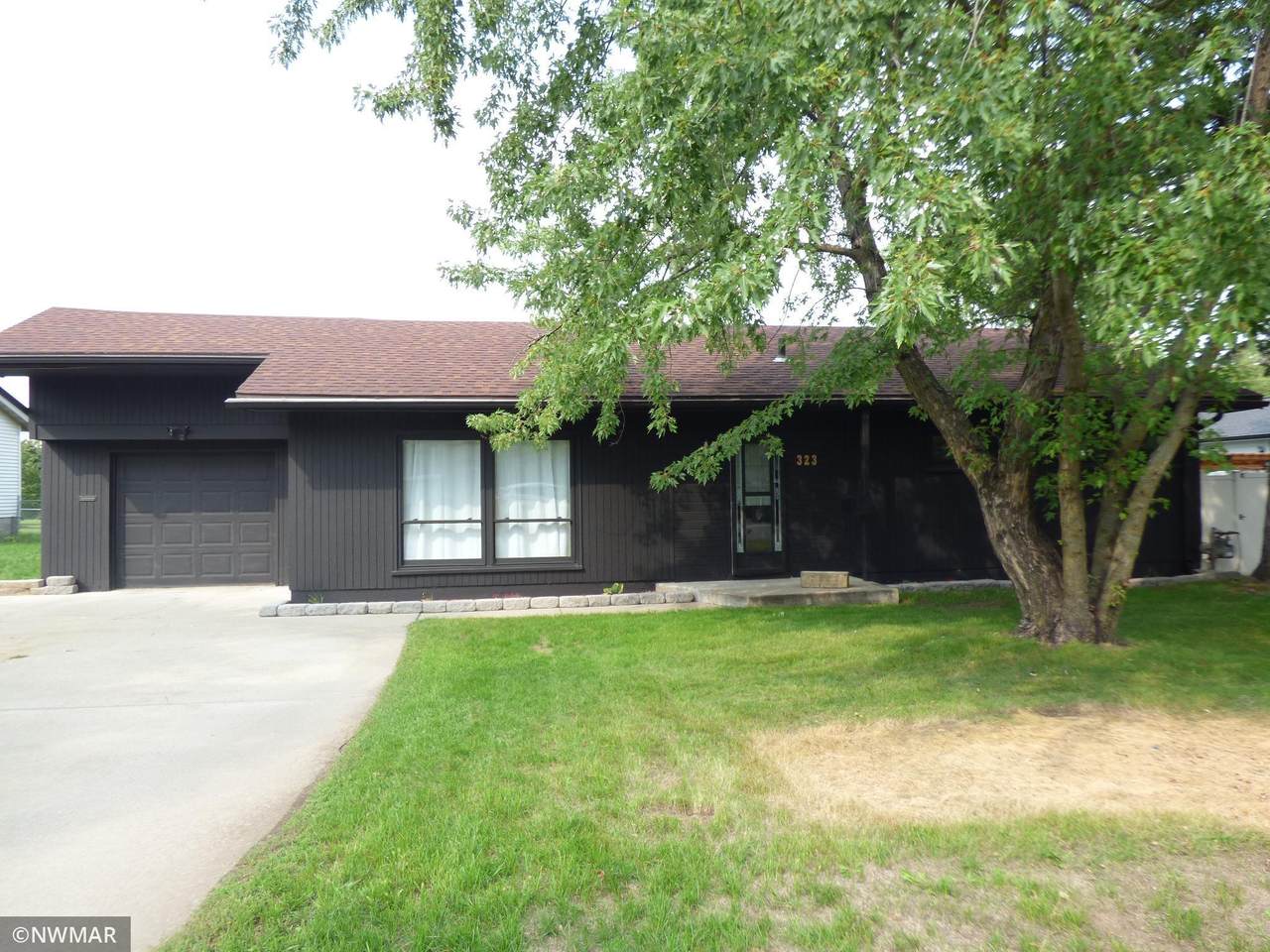 323 Norwood Drive - Photo 1