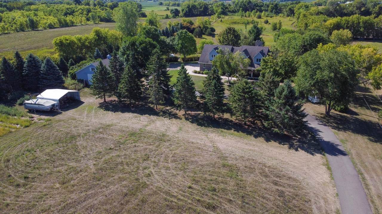 5589 35th Street - Photo 1