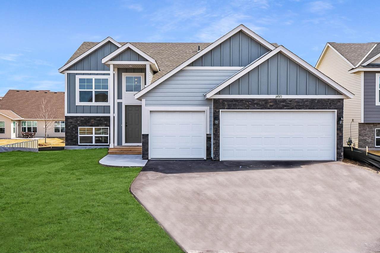 2413 Buffalo Ridge Drive - Photo 1