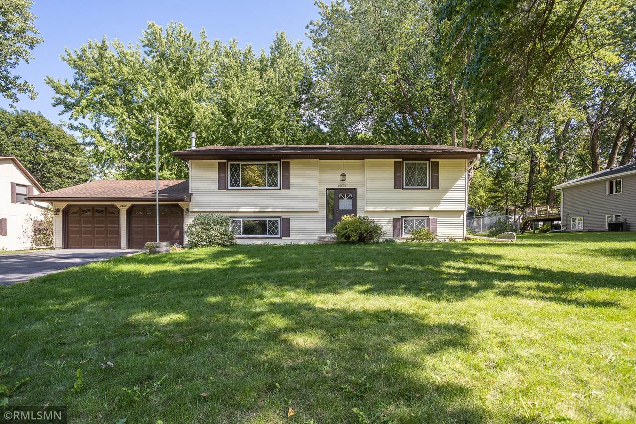 20898 Italy Avenue - Photo 1
