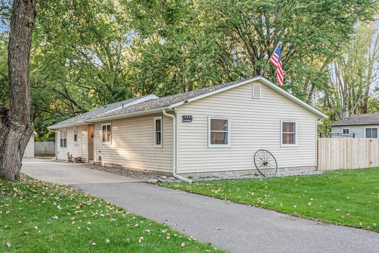 18462 Lakeview Point Drive - Photo 1