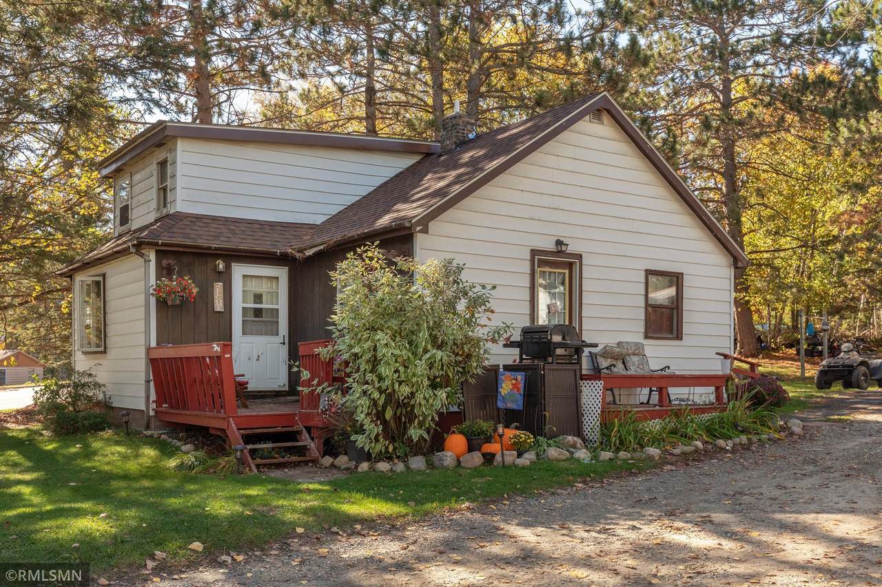 8021 County 12 - Photo 1