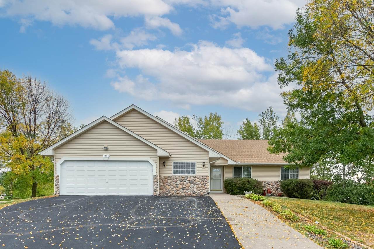 6686 210th Lane Circle - Photo 1