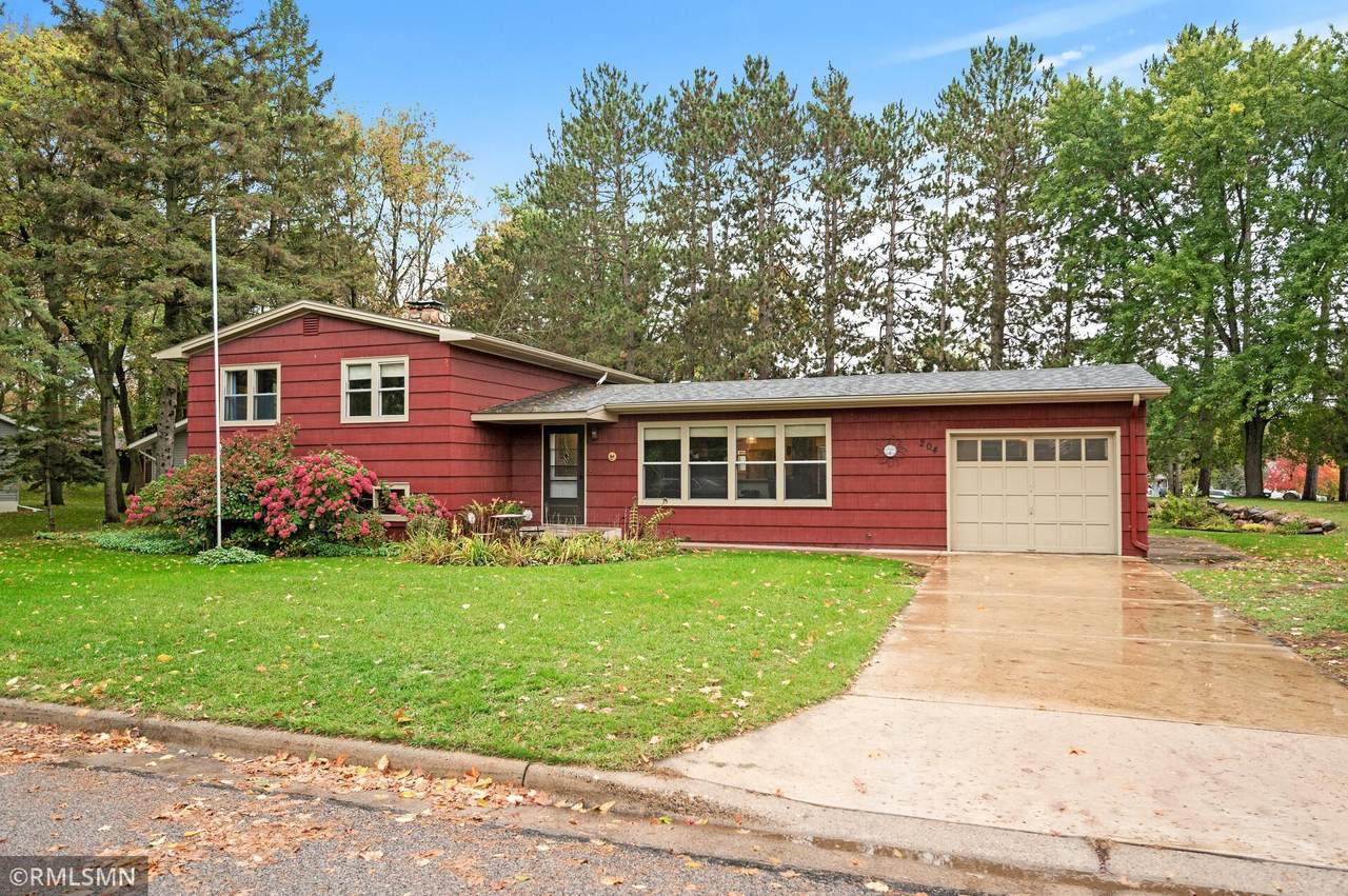204 Birchridge Drive - Photo 1