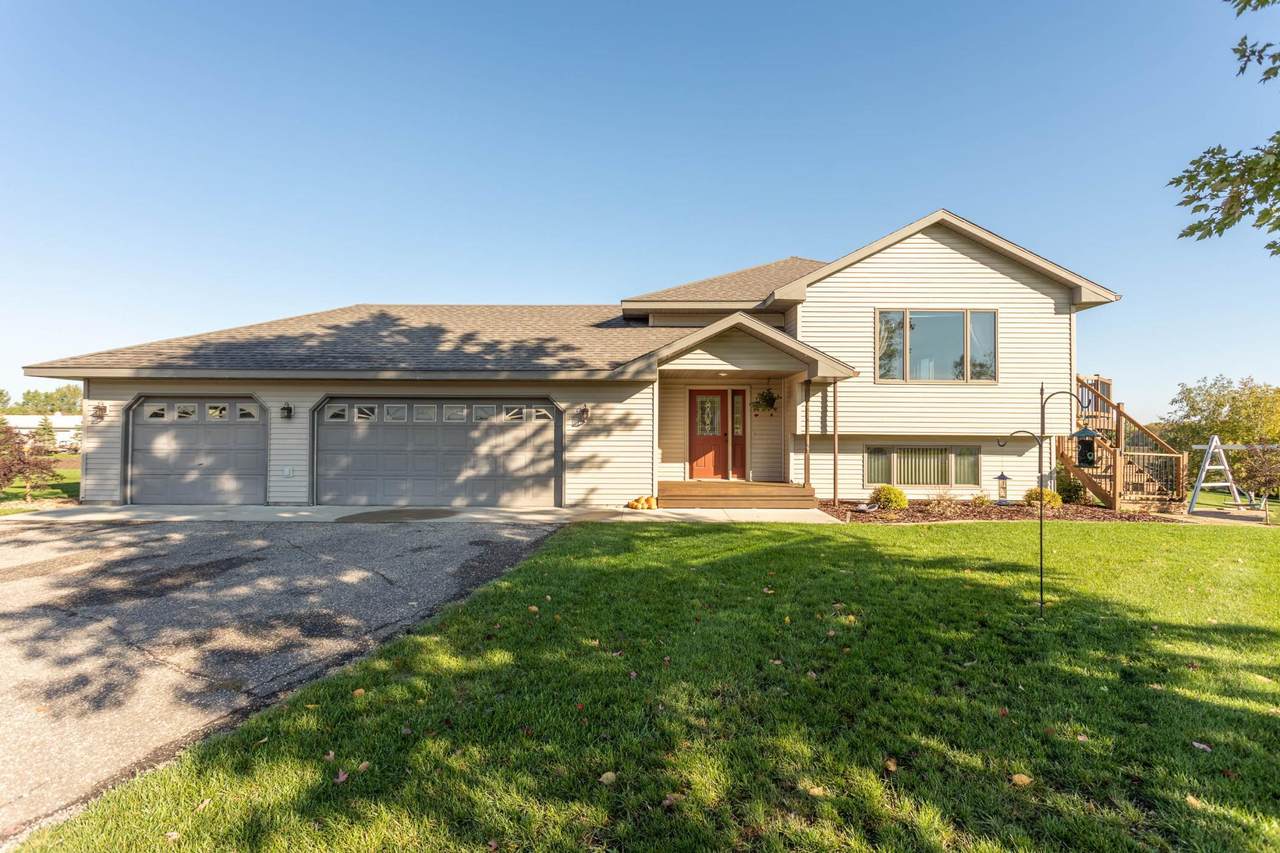4091 Latoka View Lane - Photo 1