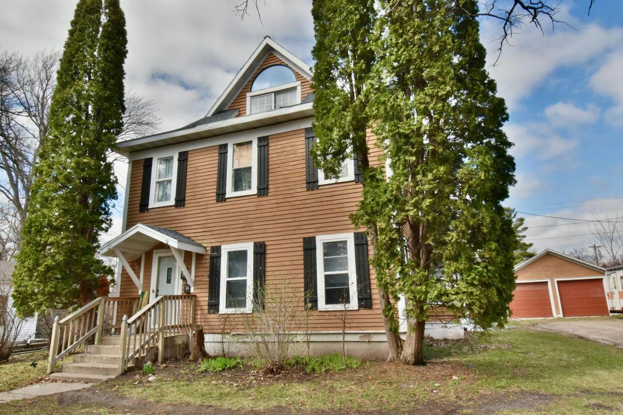707 7th Avenue - Photo 1
