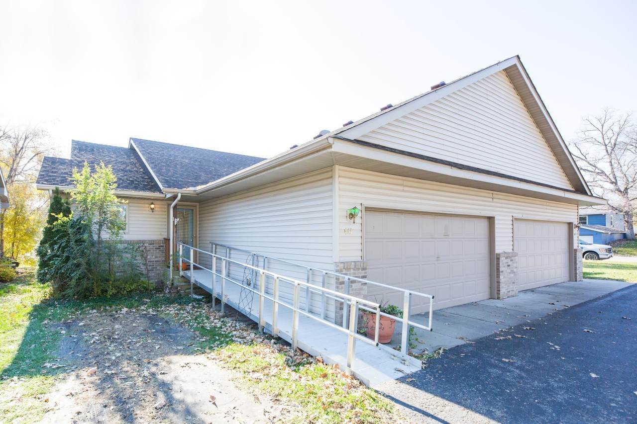 613 Temple Street - Photo 1
