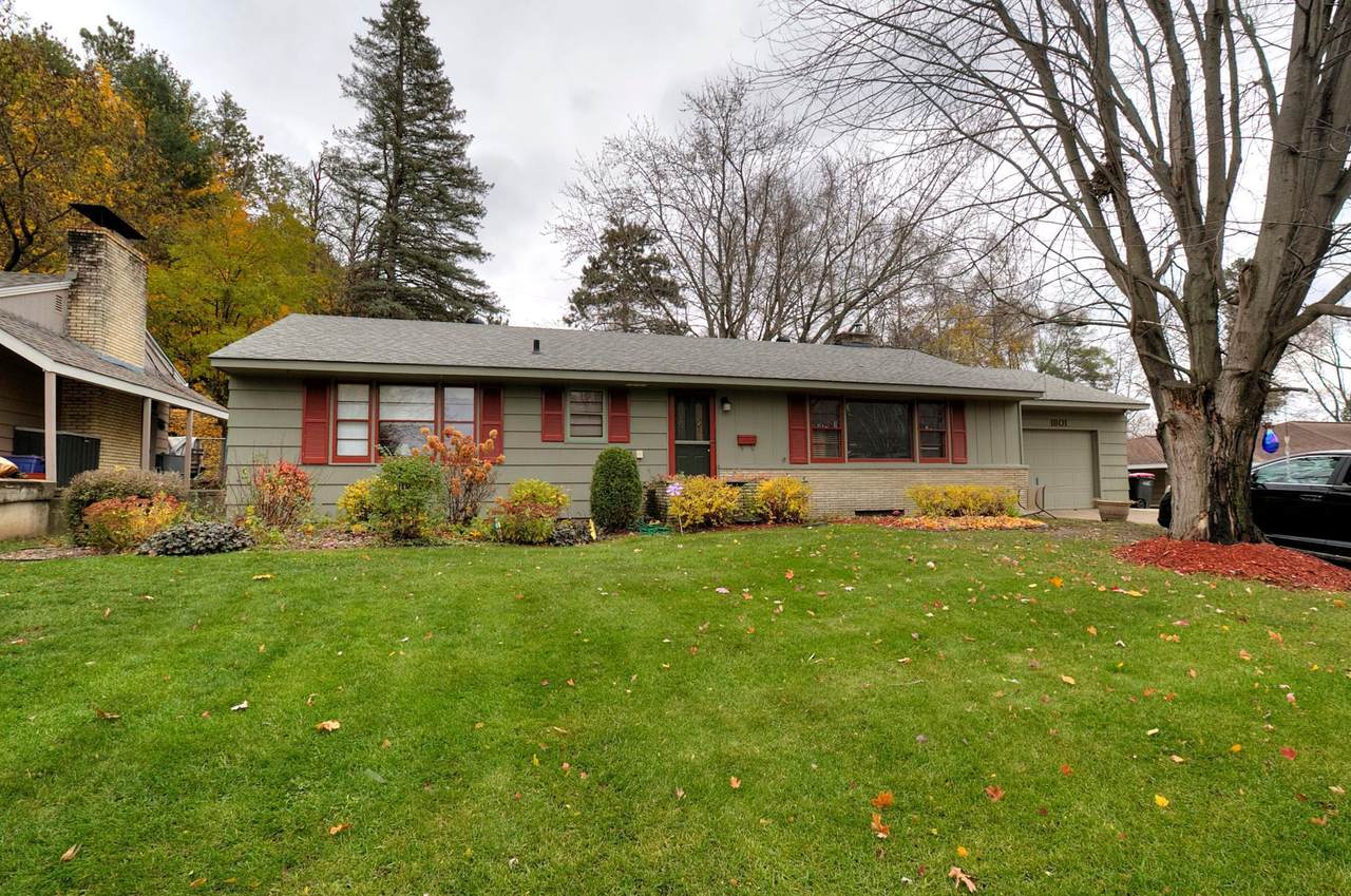 1801 Twin Bluff Road - Photo 1
