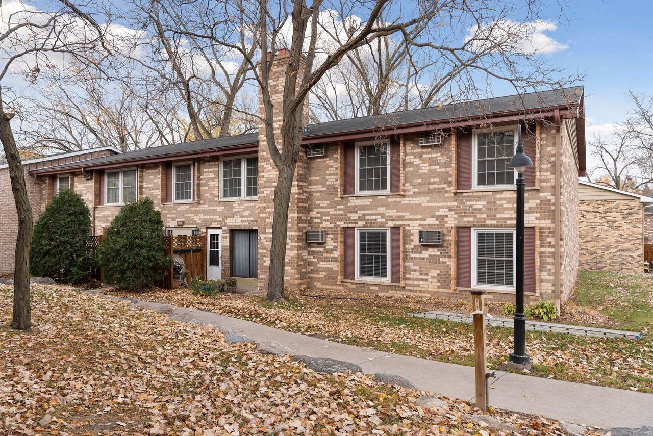 4636 Cedar Lake Road - Photo 1