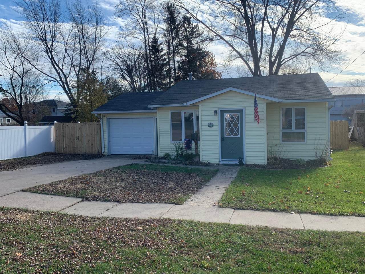 316 Jefferson Street - Photo 1