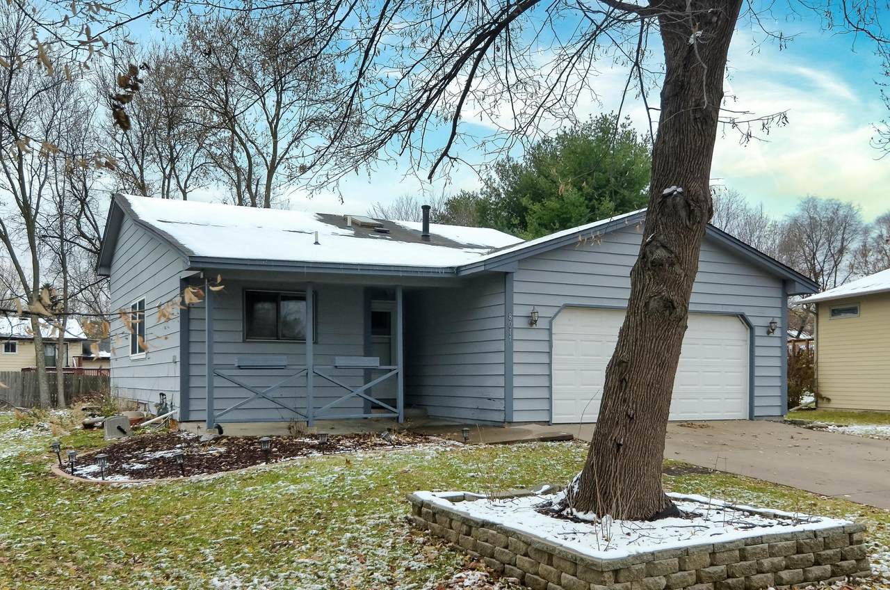 8017 Camden Avenue - Photo 1