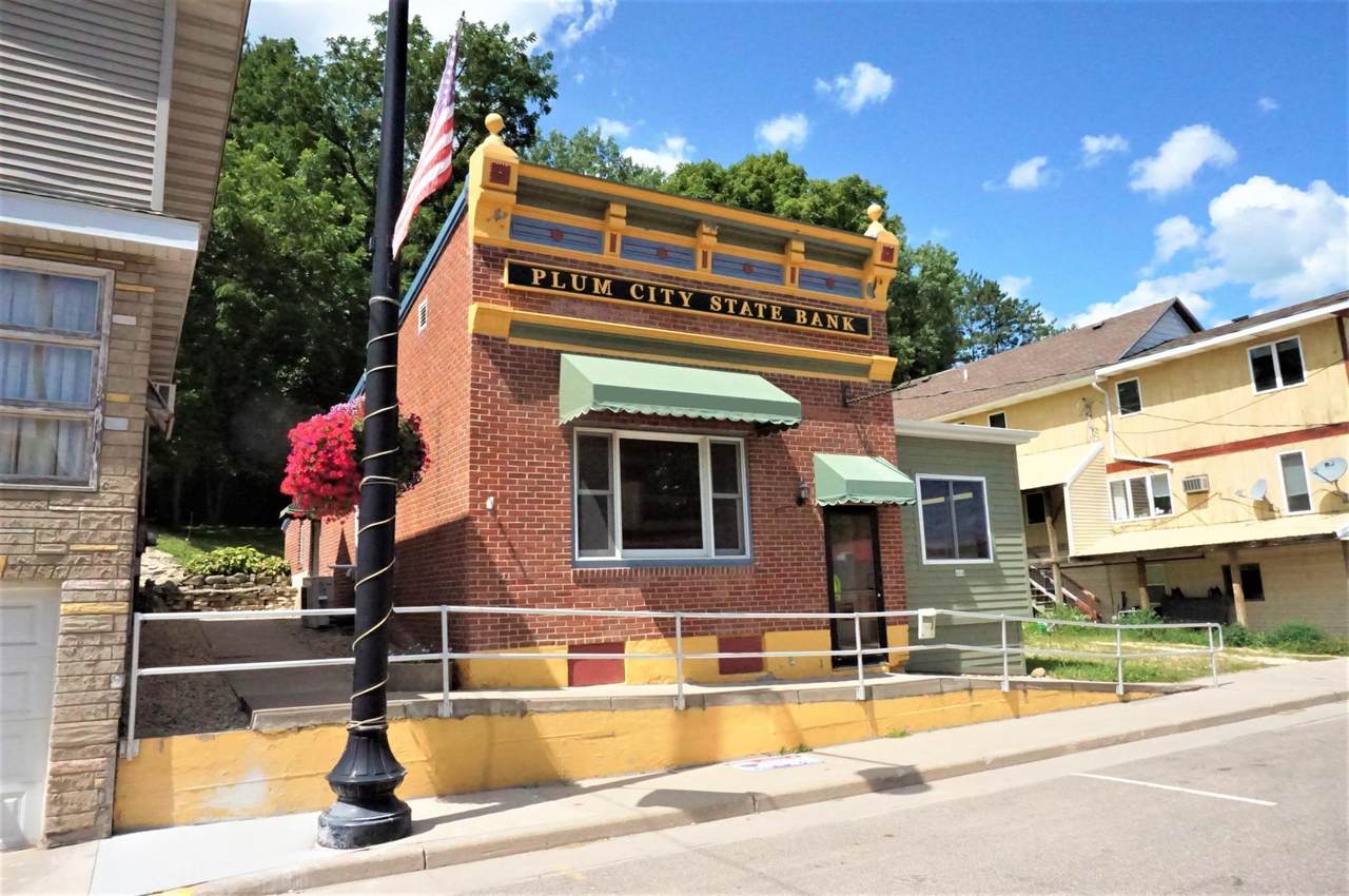 404 Main Street - Photo 1
