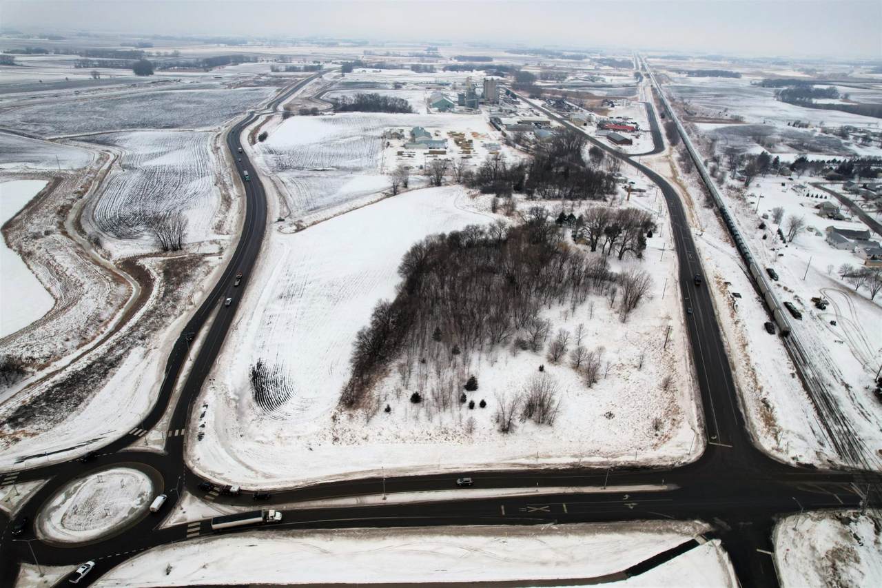 3077 Highway 12 - Photo 1