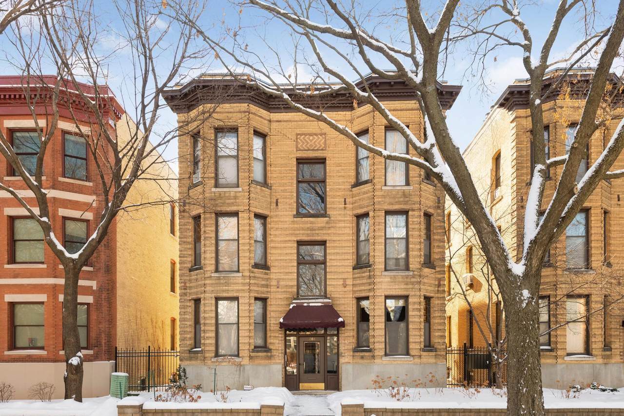286 Dayton Avenue - Photo 1